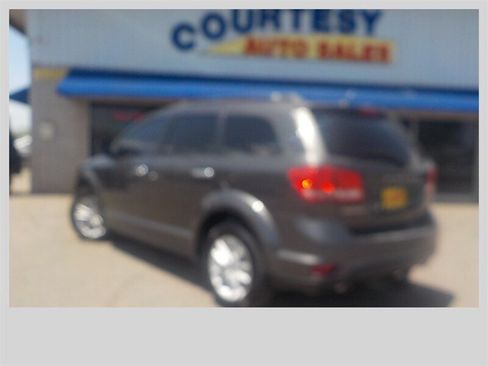 Used 2015 Dodge Journey SXT w/ Flexible Seating Group FWD image 5