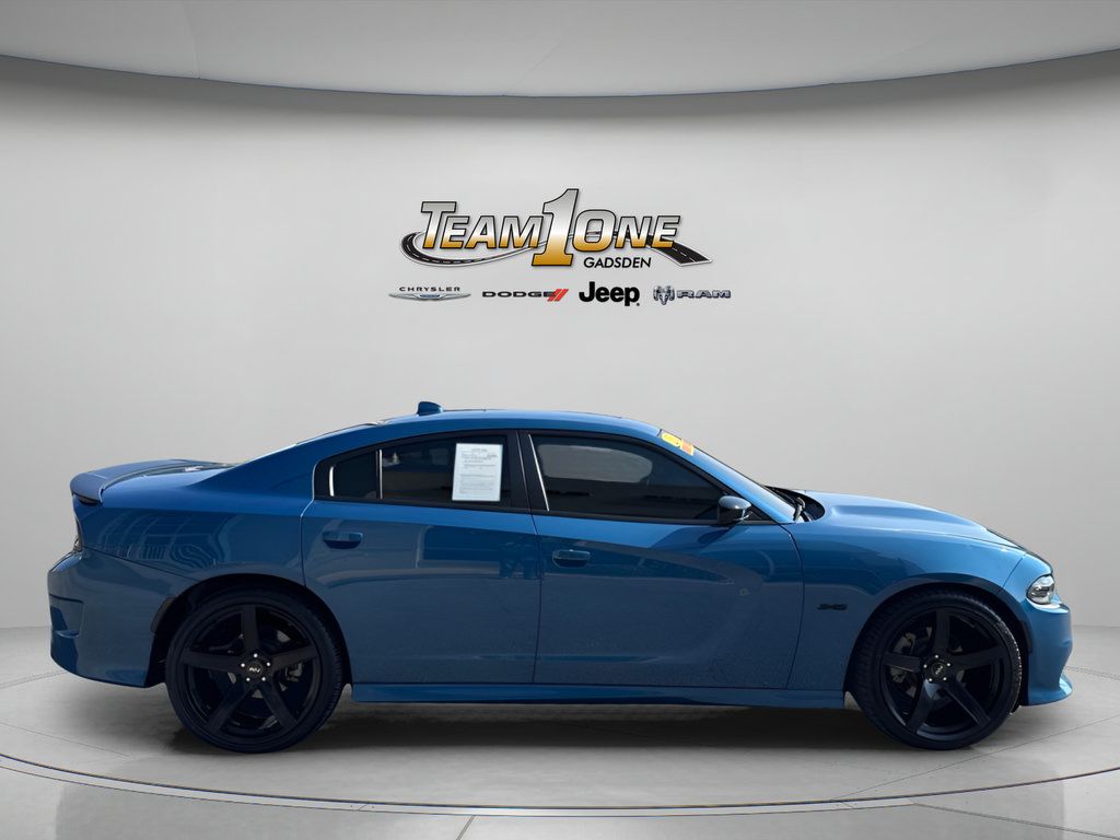 Used 2023 Dodge Charger R/T w/ Blacktop Package RWD image 9
