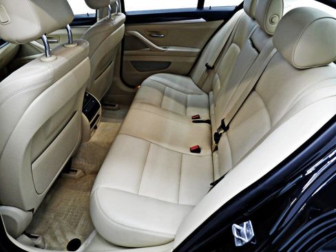 Used 2015 BMW 528i xDrive Sedan image 10