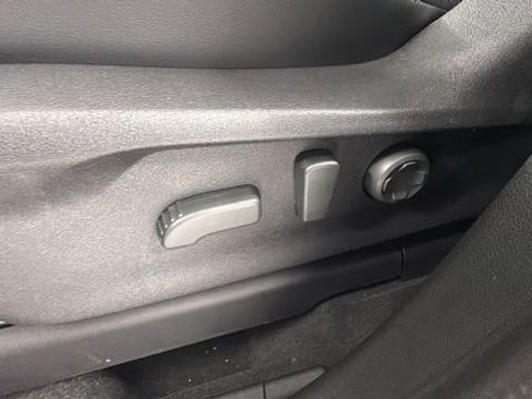 New 2026 Subaru Ascent Limited image 11