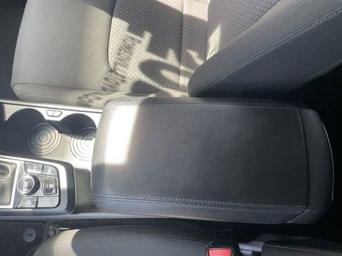Used 2025 Kia Sportage LX FWD image 27
