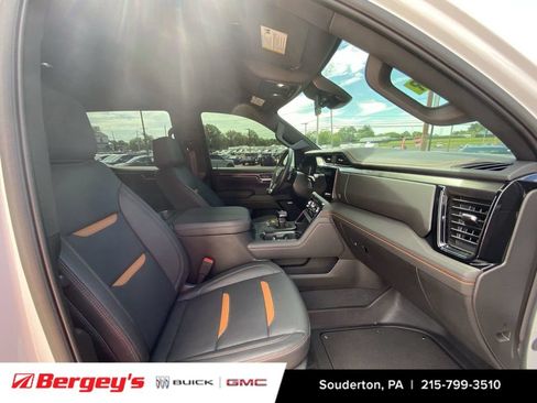 Certified 2025 GMC Sierra 1500 AT4 AWD/4WD image 32