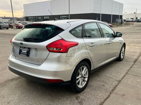 Used 2017 Ford Focus SE image 6