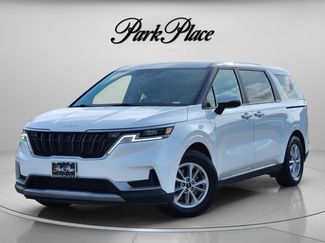 Used 2023 Kia Carnival LX video 1