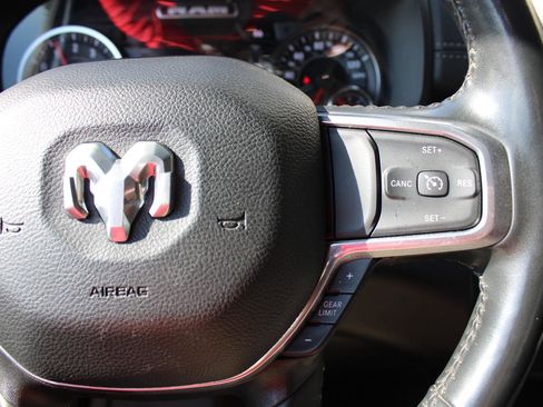 Used 2023 RAM 1500 Laramie image 16