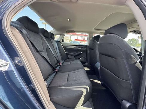 Certified 2023 Honda Accord EX image 7
