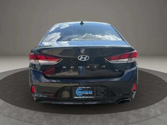 Used 2018 Hyundai Sonata SEL w/ Cargo Package FWD image 4