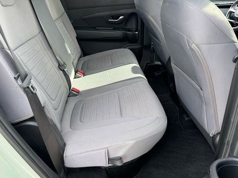 Used 2023 Hyundai Santa Cruz SEL image 18