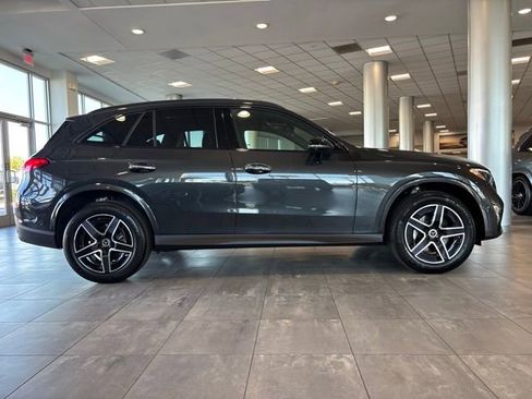 New 2026 Mercedes-Benz GLC 300 image 2