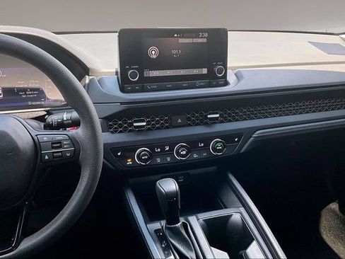 Certified 2024 Honda Accord EX image 9