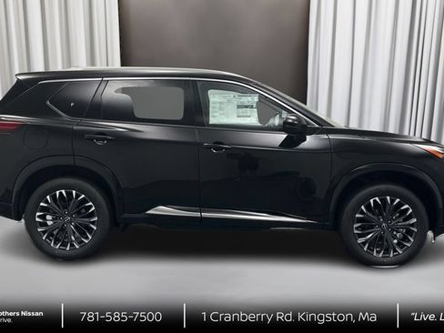 New 2026 Nissan Rogue Platinum w/ Platinum Premium Package AWD/4WD image 4