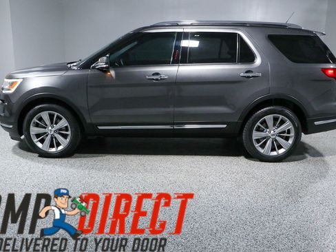 Used 2018 Ford Explorer Limited w/ Ford Safe & Smart Package AWD/4WD image 10