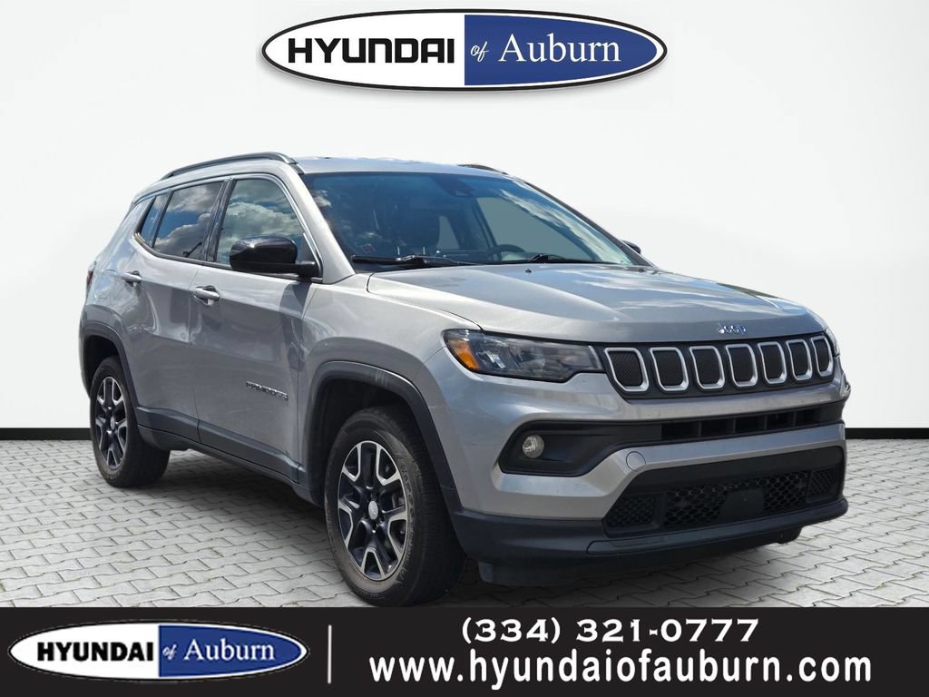 Used 2022 Jeep Compass Latitude AWD/4WD image 1