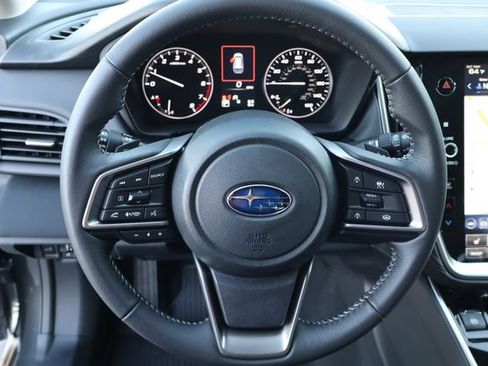 Used 2025 Subaru Outback Premium w/ Popular Package #1 AWD/4WD image 12