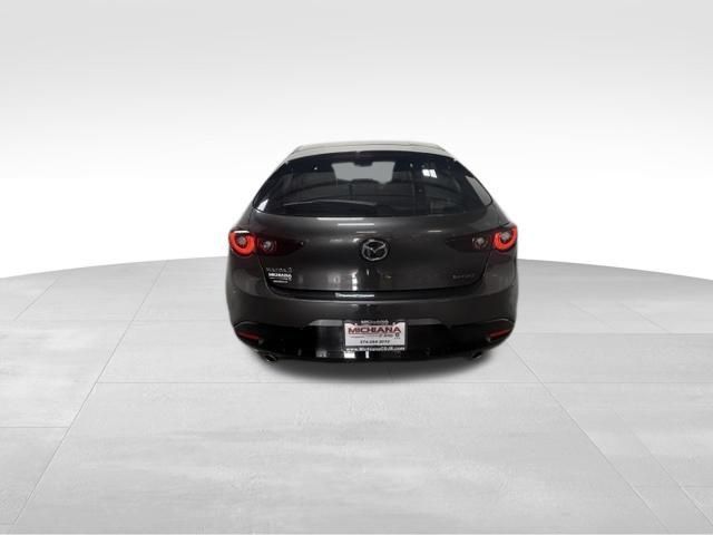Used 2024 MAZDA MAZDA3 s FWD image 10