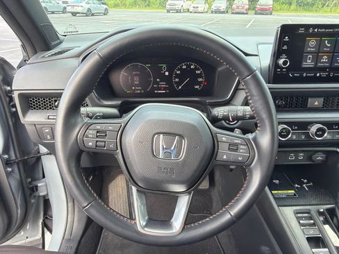 Used 2025 Honda CR-V Sport-L image 13