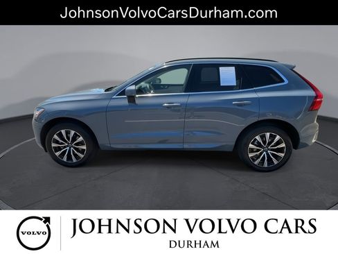 Used 2023 Volvo XC60 B5 Core AWD/4WD image 5