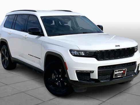 Used 2023 Jeep Grand Cherokee L Limited w/ Black Appearance Package image 2