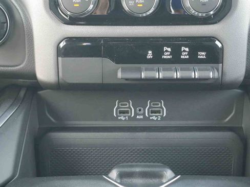 New 2026 RAM 1500 Big Horn image 7