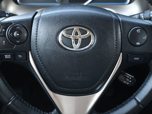 Used 2013 Toyota RAV4 Limited FWD image 17
