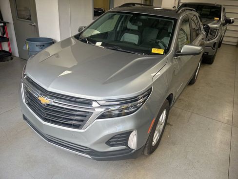 Used 2023 Chevrolet Equinox LT AWD/4WD image 1