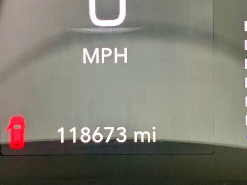 Used 2020 Chrysler Pacifica Touring-L FWD image 20