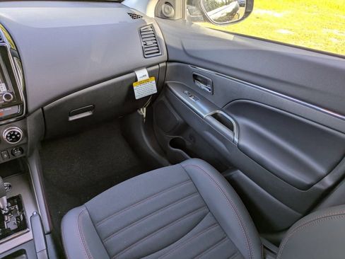 New 2026 Mitsubishi Outlander Sport SE AWD/4WD image 17