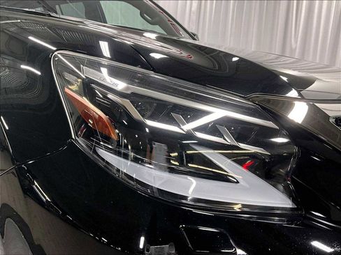 Used 2023 Lexus GX 460 w/ Black Line Special Edition image 15