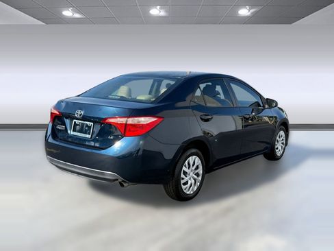 Used 2017 Toyota Corolla LE image 9