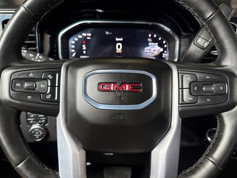Used 2025 GMC Sierra 1500 SLT AWD/4WD image 32