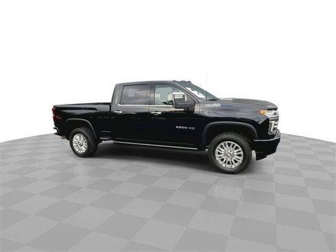 Certified 2023 Chevrolet Silverado 2500 High Country w/ Z71 Off-Road Package image 2