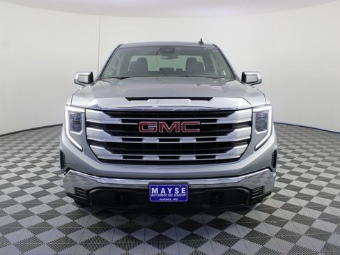 Used 2023 GMC Sierra 1500 SLE AWD/4WD image 25