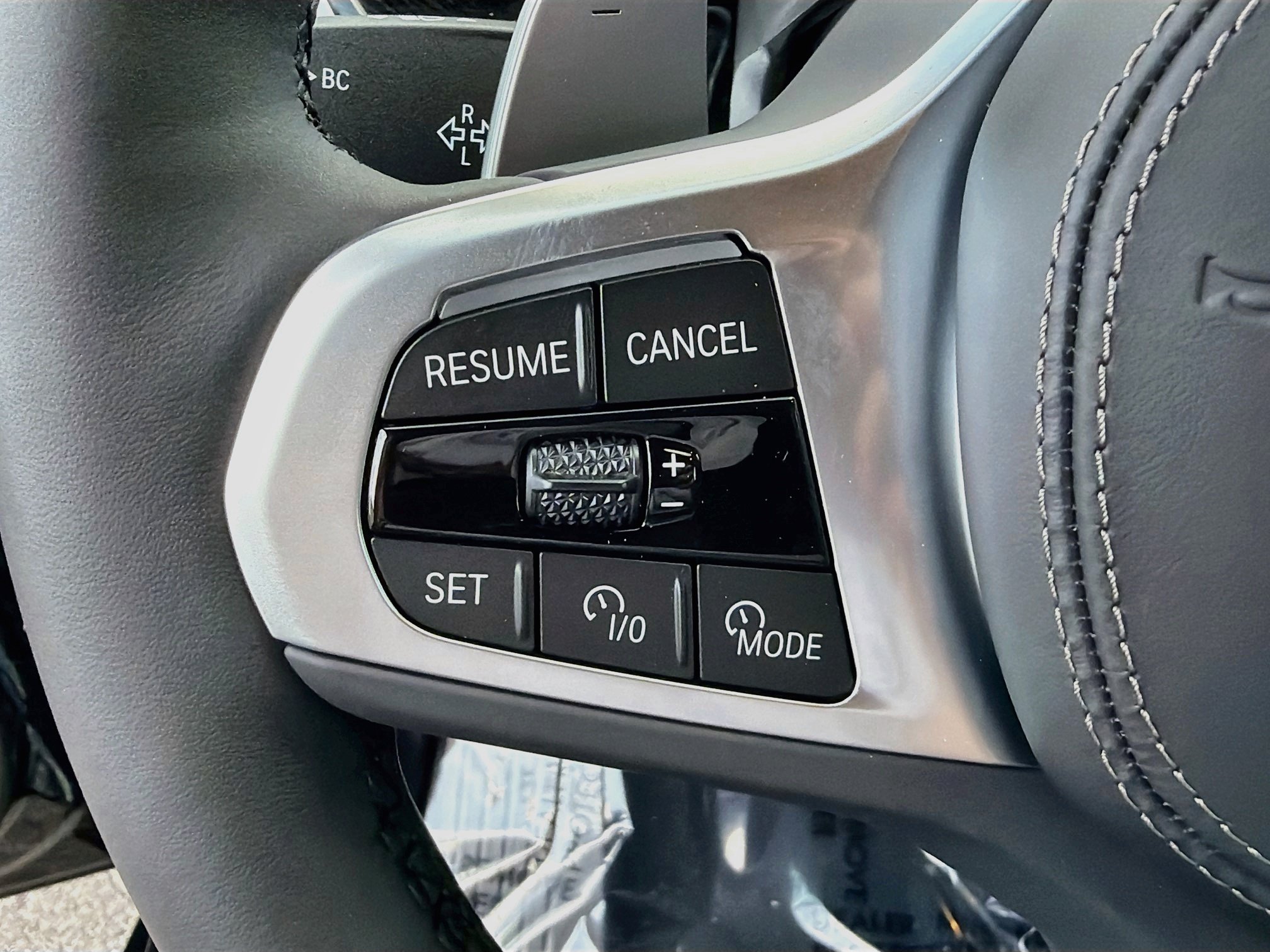 New 2027 BMW X6 xDrive40i w/ Executive Package AWD/4WD image 38