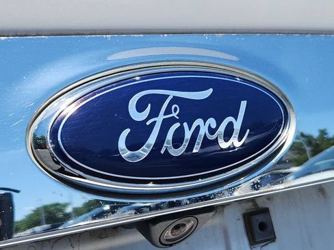 Used 2016 Ford Escape Titanium w/ Equipment Group 301A AWD/4WD image 22