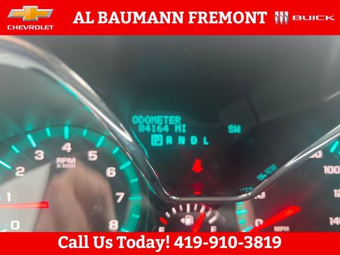 Used 2017 Chevrolet Traverse LT w/ Style and Technology Package FWD image 16