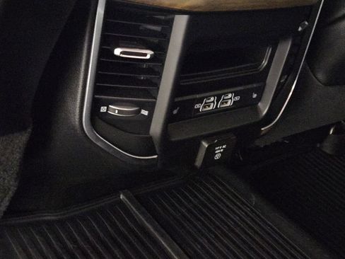 Used 2022 RAM 2500 Laramie AWD/4WD image 26