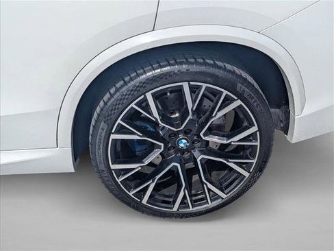 Used 2022 BMW X5 M w/ Executive Package image 21