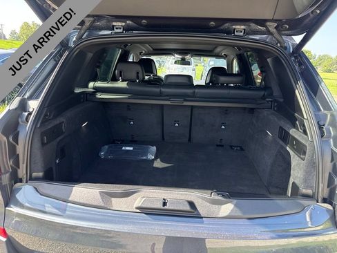 Used 2022 BMW X5 xDrive40i w/ M Sport Package AWD/4WD image 19