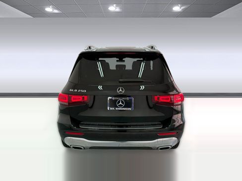 Certified 2023 Mercedes-Benz GLB 250 image 9