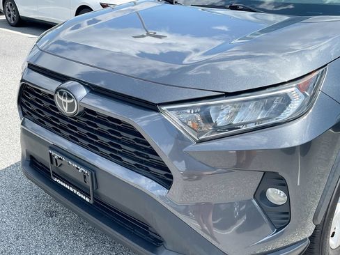 Certified 2020 Toyota RAV4 XLE AWD/4WD image 19