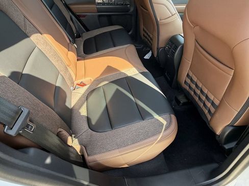 New 2026 Ford Bronco Sport Outer Banks w/ Outer Banks Tech Package+ AWD/4WD image 13