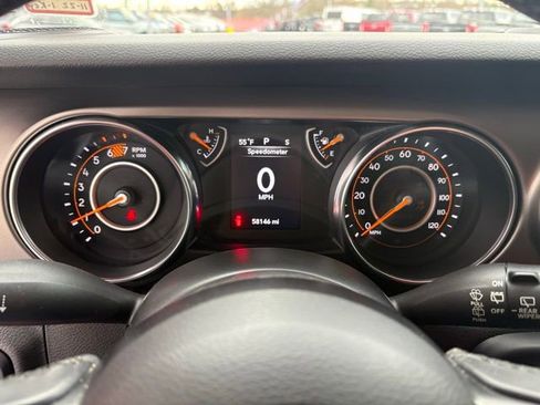 Used 2020 Jeep Wrangler Sport image 13