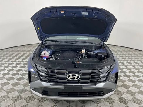 Used 2025 Hyundai Tucson SEL FWD image 16