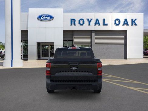 New 2025 Ford Maverick Lariat w/ Black Appearance Package image 5