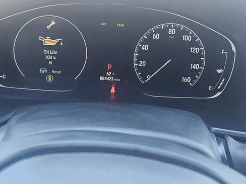 Used 2018 Honda Accord Sport image 16