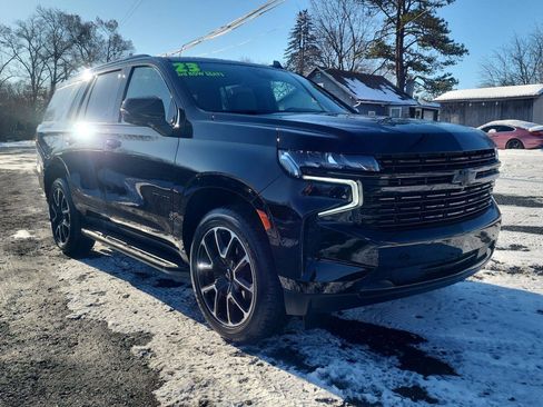 Used 2023 Chevrolet Tahoe RST w/ Sport Performance Package image 3