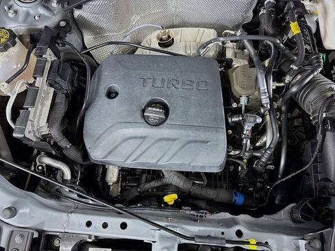 Used 2024 Chevrolet TrailBlazer RS w/ Driver Confidence Package image 30