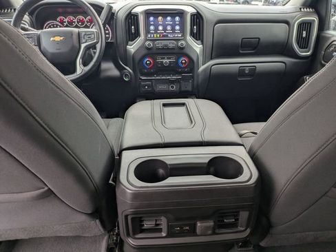 Used 2022 Chevrolet Silverado 3500 LT w/ Convenience Package image 26