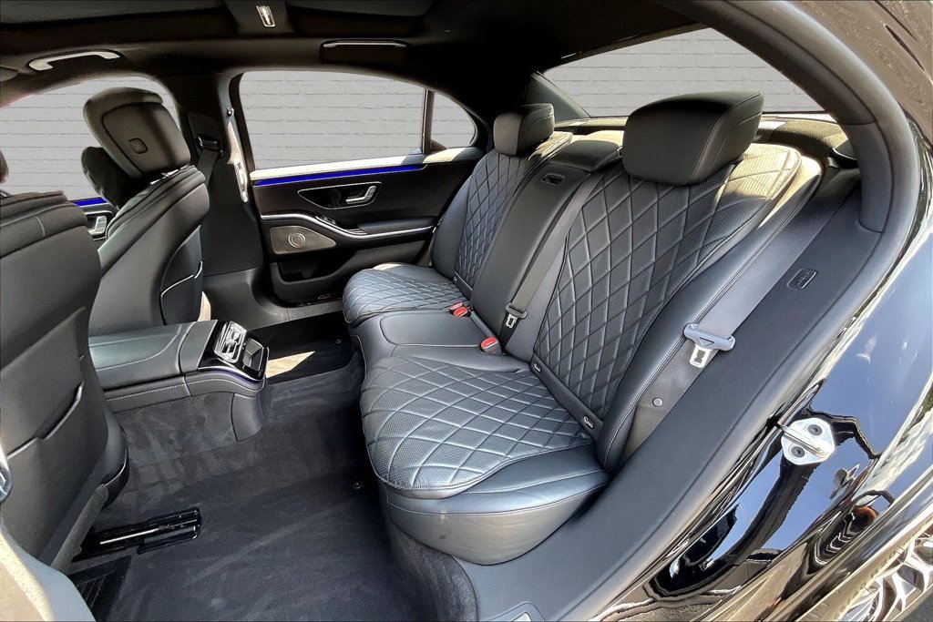 Used 2021 Mercedes-Benz S 580 4MATIC Sedan image 22