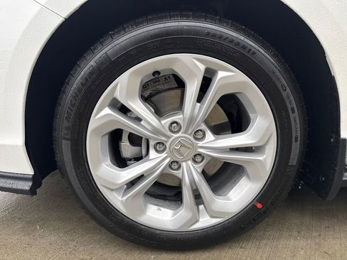 New 2025 Honda Accord LX image 10
